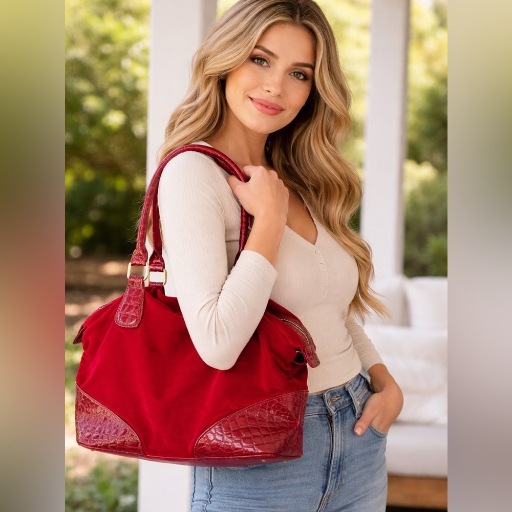 Bath & Body Works Red Velvet Croc Trim Handbag purse Tote